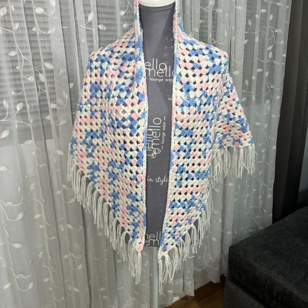 Handmade crochet shawl NEW